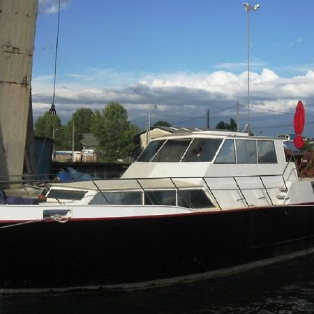 فندق Le Bateau Ivre بوردو المظهر الخارجي الصورة