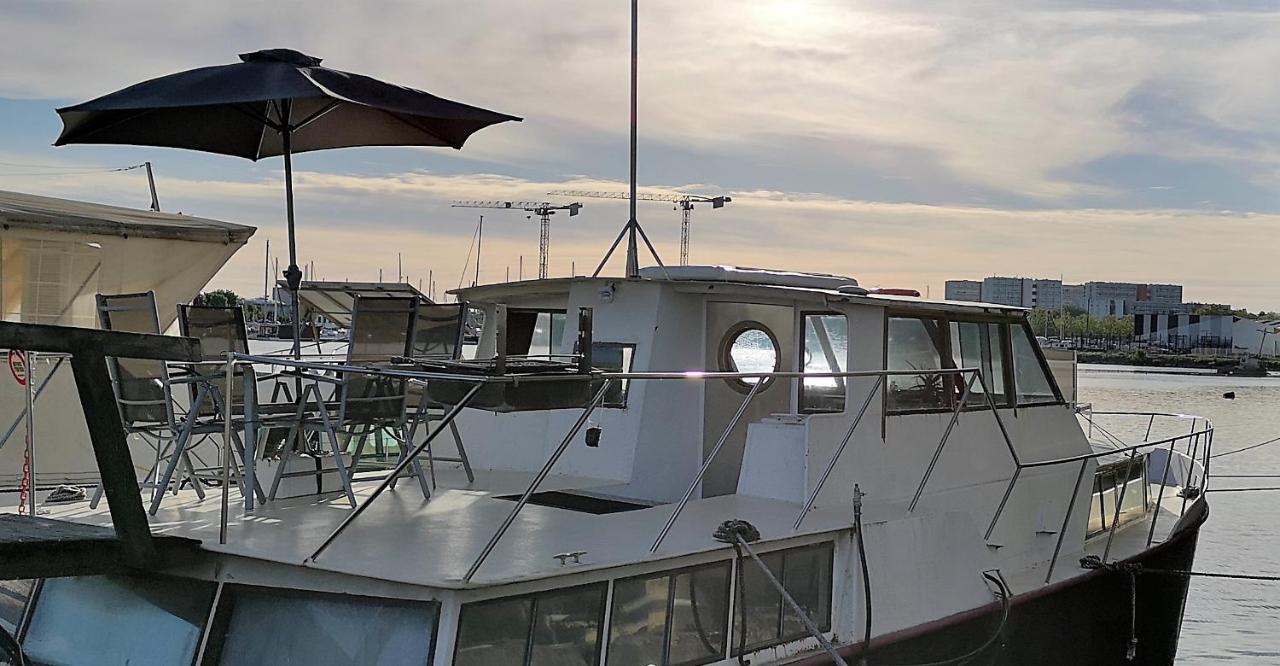 فندق Le Bateau Ivre بوردو المظهر الخارجي الصورة